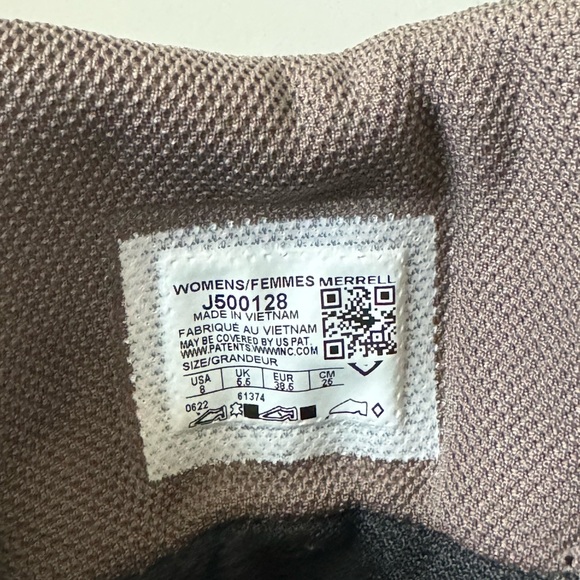 Merrell Hiking Boots - Picture 8 of 15